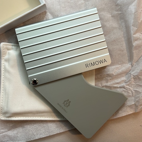 RIMOWA Card Holder - Picture 9 of 9